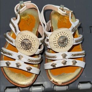 450.00 Versace White and Gold Sandals 21